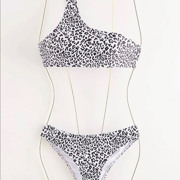 3-piece soft purple lavender swimming suit cover skirt bikini set - Picture 2 of 8